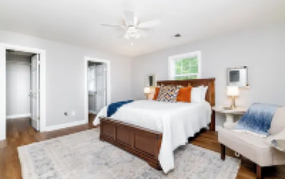 Bourbon Trail! Prime Location, Amenities & Sauna! Hotels in Woodford County