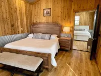 Cabin and Private Basketball Gym, Hocking Hills - Gym