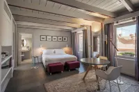 Uve Rooms & Wine Bar Hotels near Bar Antico Caffe