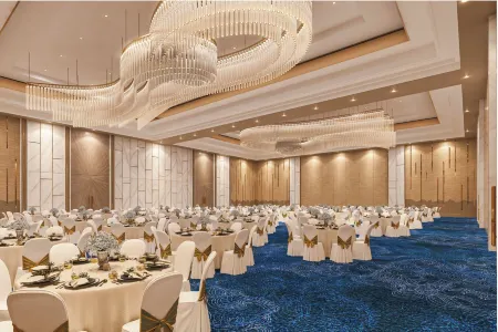Merlis Hotel Coimbatore Отели рядом с достопримечательностью «Codissia Trade Fair Complex»