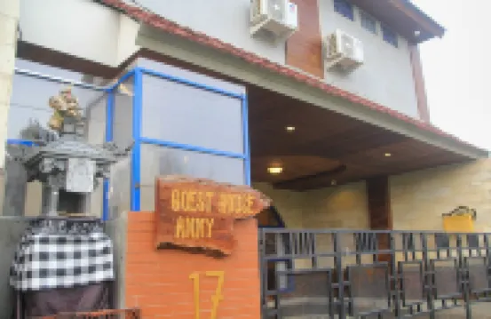 Anny Guesthouse by ecommerceloka Hotel berhampiran Mahendradatta University