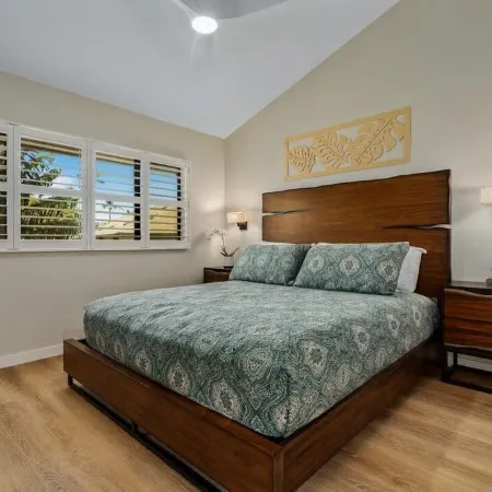 Modern & Tropical Oceanside Vistas