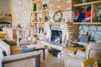 Hotel Chateau Iveri - 3-Star