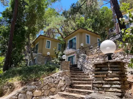 Club Bellamare  Beach Отели в г. Adakoy Mahallesi