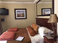 Le Cozmo Guesthouse
