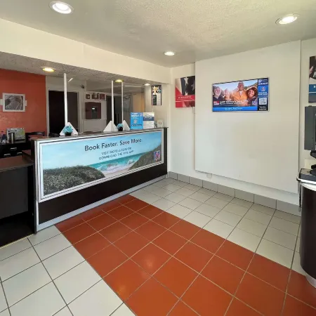 Studio 6 Galveston, TX