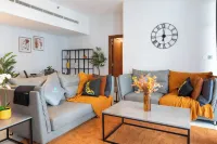 Bloomfields Premium 2br In Parkside Al Reem