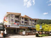 Harrison Beach Hotel Hotels near BC Sportfishing Group