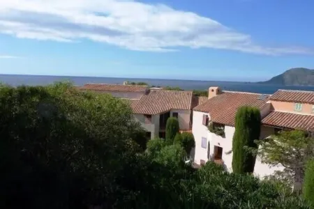 The sea without a car! 2 e-bikes for rent, sublime view, 40m2