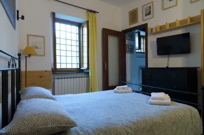 2 Bedroom Apartment in Levanto - Perfect For Visiting The Cinqueterre In Italy!