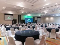Holiday Inn San Salvador Hotels in Ciudad Merliot