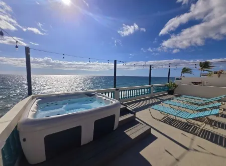 Villa Alma - Oceanfront - 10 guests - pet friendly - at Stella, Rincón