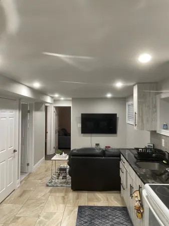 Luxury & cozy 2 bedroom basement unit with own entrance