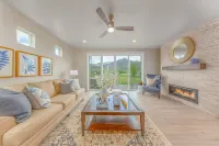 Gorgeous 3B3B Mountain Chalet Only 15 Min to Park City, Deer Valley and Sundance