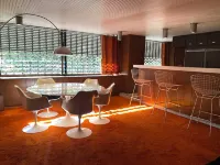 Huge, Unique, Luxurious 70's style Suite on Perfect Location Hotels in 