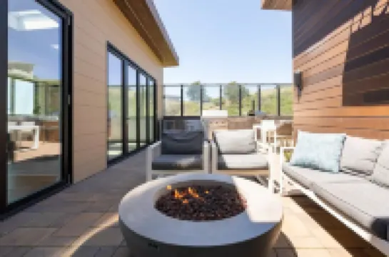 Sky House • Boutique seaside retreat with cinema room and spa