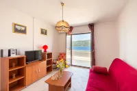 Luxury Seaside Apartment Korcula