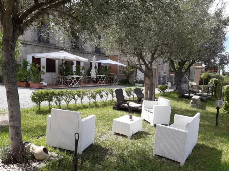 Romantic studio with sea view inside Casale San Francesco resort