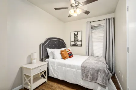 Price Drop!20% Off[Pet friendly]3Br & 2Bath Apt-12C
