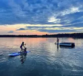 Escape to our updated cozy Lakeside Cabin-great sunset views-1 hour from Cities