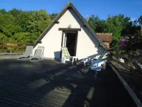 AU Coeur des Chateaux de La Loire 18°  5 People - Enclosed Wooded Area