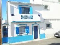 Luxury Apartment. House with character