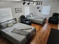 WATERFRONT house on Buckeye Lake Ohio with Boat Dock Available Hotels in Buckeye Lake