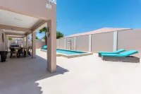 Summer Wind Luxury Family Villa - ヴィラ