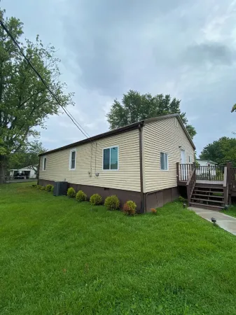 Spacious home in quiet neighborhood. Fenced yard. Easy access to attractions. Отели рядом с достопримечательностью «Ace Adventure Water Park»