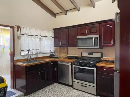 Enjoy all the space in this loft in the heart of Tela Atlántida Отели рядом с достопримечательностью «Casa de Playa»