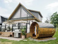 Mediterranean Escape: Cabin 4, Renovation Resort Season 1 Winner! Hotels in der Nähe von Westben