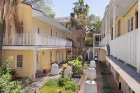 Dauphine Orleans Hotel