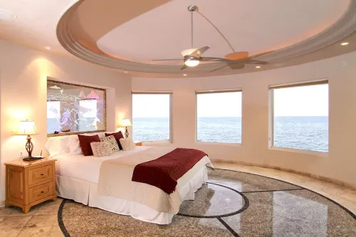 Luxury Oceanfront Villa in Cabo San Lucas -  Ferienhäuser