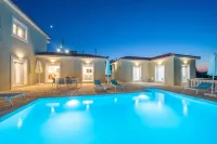 Luxury Villa with Guest House in tranquil setting with Private pool - Villas