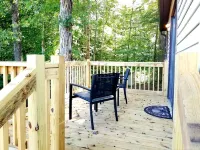 Tiny House - 6 miles from Averett University and 5.4 miles from Caesars Virginia