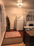 2nd floor Apt centrally located. a block from court house, post office, library!