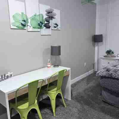 Getaway at Little Valley - 2 Bdrs, 2 Bath Casita with Pool, Spa and Dunk Tank Rooms