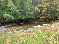 Jay River Front Three Bedroom. 2 miles to Jay Peak