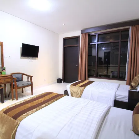 Bakung Beach Resort