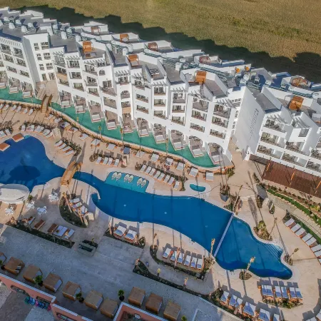 Hotel Zahara Beach by Q Hotels
