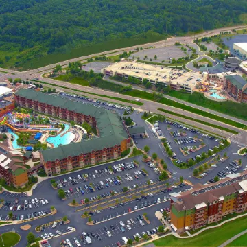 Wilderness at the Smokies - Stone Hill Lodge