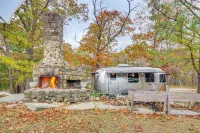 Airstream & Ocean View: Unique Gloucester Getaway - Ocean View