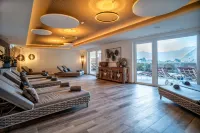 Vier Jahreszeiten Wellnessresort Achensee Hotels in Maurach