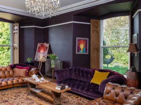 Fernhill Castle Отели рядом с достопримечательностью «Catgill Farm»