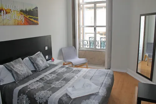 Lunar Guest House - 3 estrellas