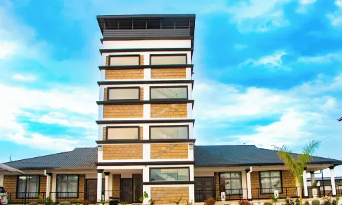 Avian Court Hotel