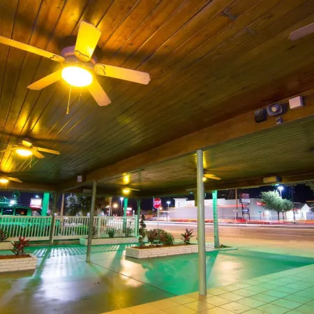 Budget Inn of Avon Park