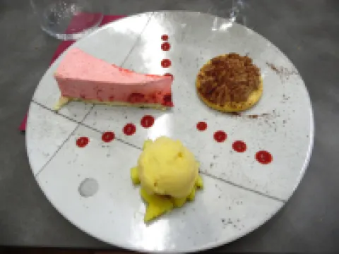 Chante Grelet Hotels in Châtel-Guyon