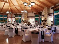 Auberge du Lac-à-l'Eau-Claire Hotels in Maskinonge