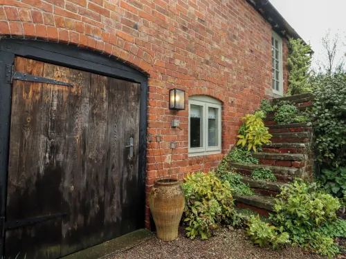 Millpond Bothy Hotels in Hereford